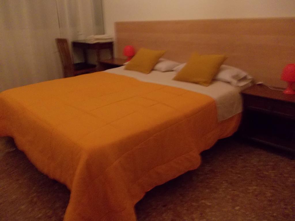 Travellers Lodge Bed & Rooms Treviso Habitación foto