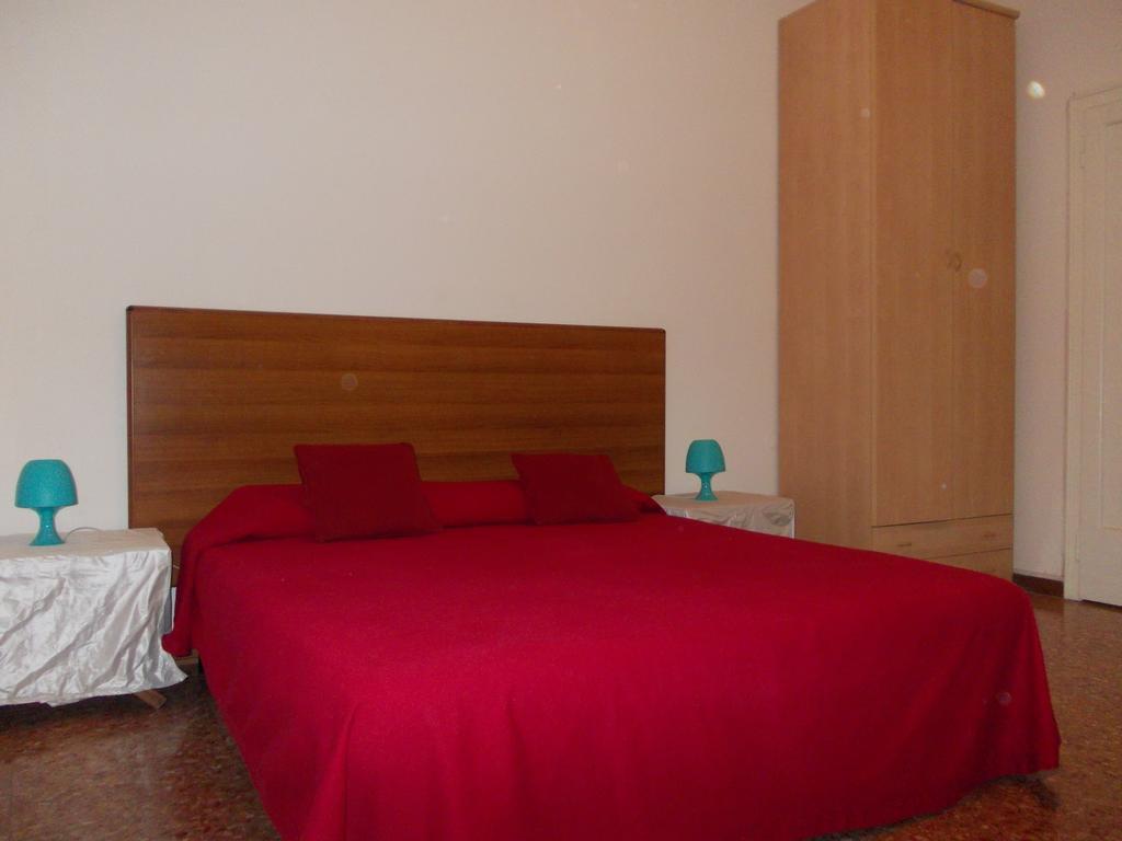 Travellers Lodge Bed & Rooms Treviso Habitación foto